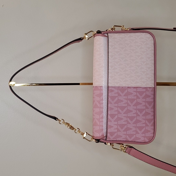 🎉HP🎉! Michael Kors 💘NWT💘 Bradshaw Convertible Purse in Smoky Rose!💘💘💘 - Picture 10 of 16